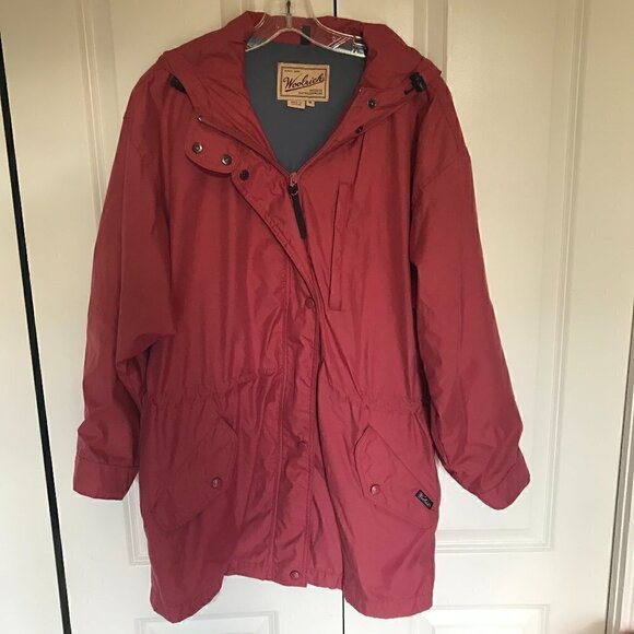 Woolrich "Red Rock" medium weight winter coat in raspberry color, size medium - Picture 1 of 6